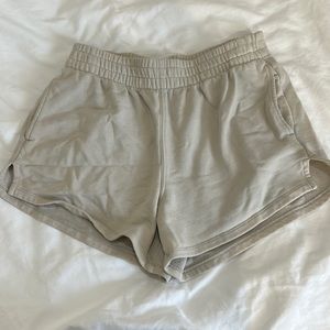 COPY - Abercrombie & Fitch Shorts S